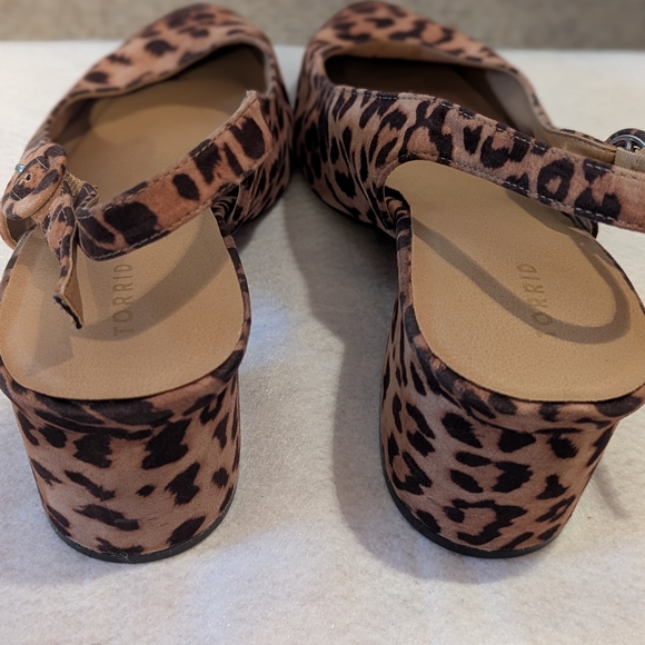 Torrid Brown Leopard Print Slingback Heels - Picture 5 of 6
